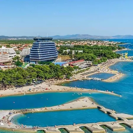 Alicia With Private Pool Appartamento Vodice