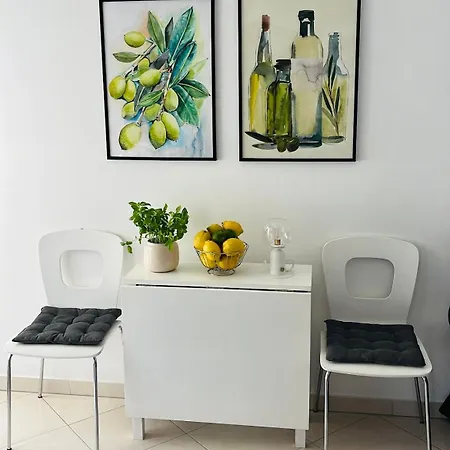 Alicia With Private Pool