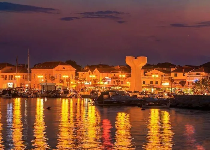 Alicia With Private Pool Appartement *