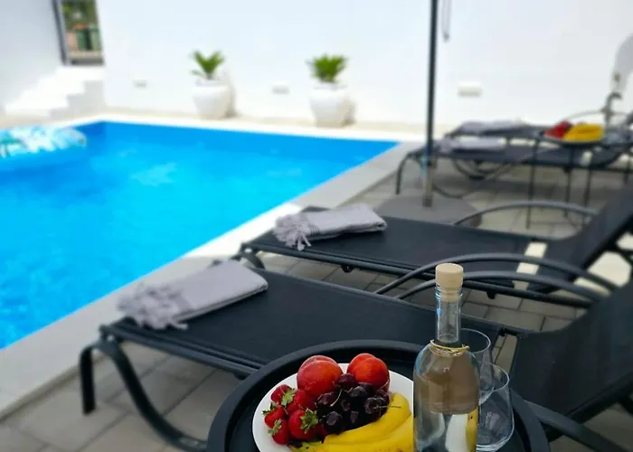 Appartement Alicia With Private Pool *