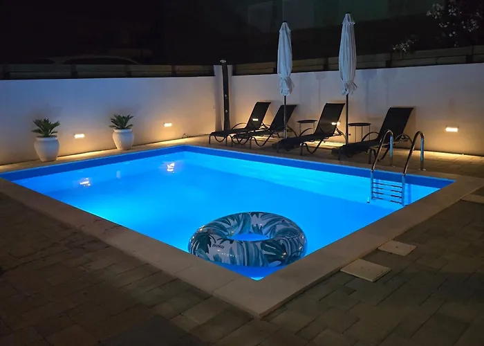 Alicia With Private Pool * Vodice