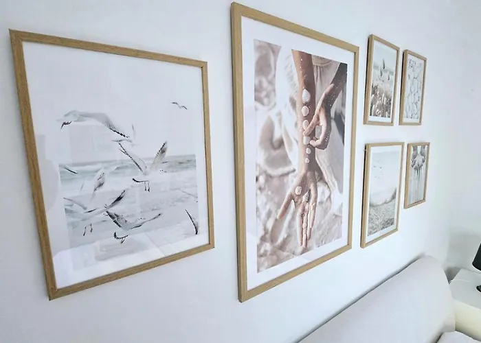 Alicia With Private Pool Apartment