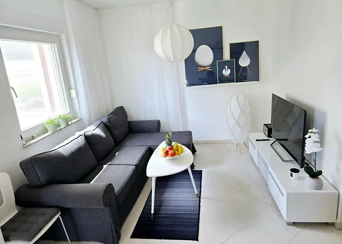 Alicia With Private Pool Vodice