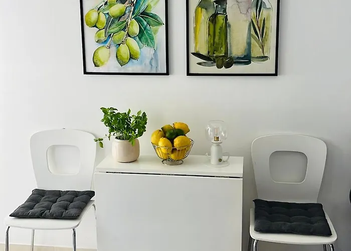 Alicia With Private Pool