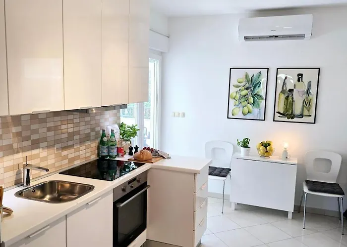 Alicia With Private Pool Apartment Vodice